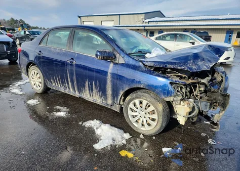 2013 Toyota Corolla Base z USA, uszkodzony, nr VIN 5YFBU4EE8DP102909